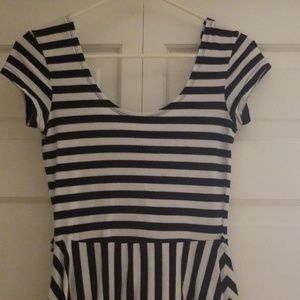 Derek heart striped dress (size s)